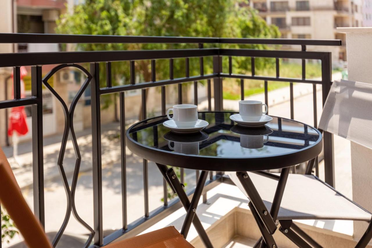 Inter Holiday Apartments 포마리 외부 사진